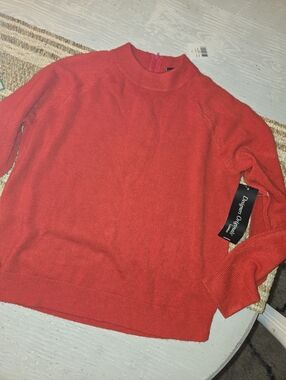 Designers Originals Luxelon Womens Petite Medium Red Sweater New